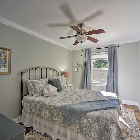 Charming House With Patio, 3 Half Mi To Beach! Чарлстон Екстер'єр фото